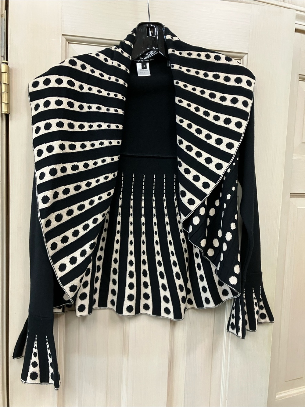 Women's Black & White Dot-Stripe Shawl Cardigan